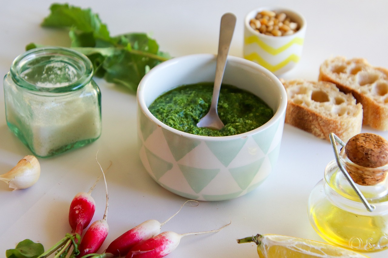 radish fade, pesto, salsa